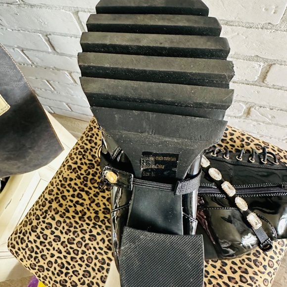 Wild Diva Black Patent Leather Gemstone Boots - Picture 9 of 16